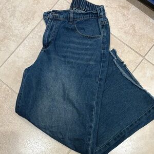 SHEIN Wide Leg Denim Jeans